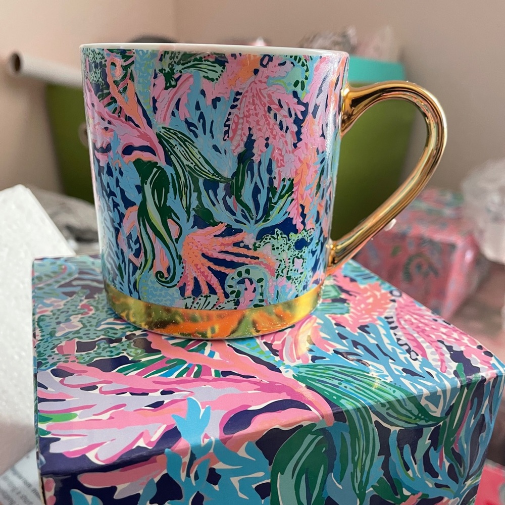 Lilly Pulitzer NIB mug! Bringing Mermaid Back